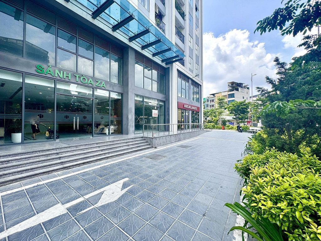 sảnh vào tòa nhà feliz home